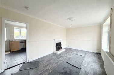 Woodsford Grove, Clifton, Nottingham - Image 3